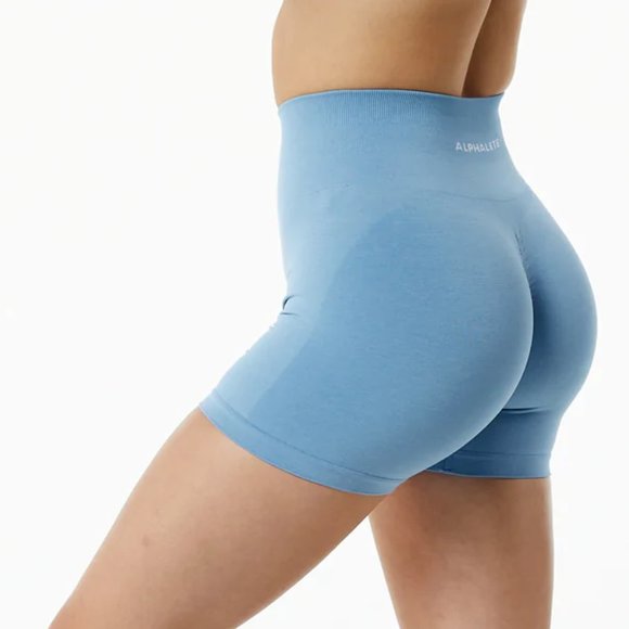 Amplify Short 4.5"  Women's Seamless Scrunch 4.5" Short  Washed Denim NEW SMALL - Picture 14 of 16